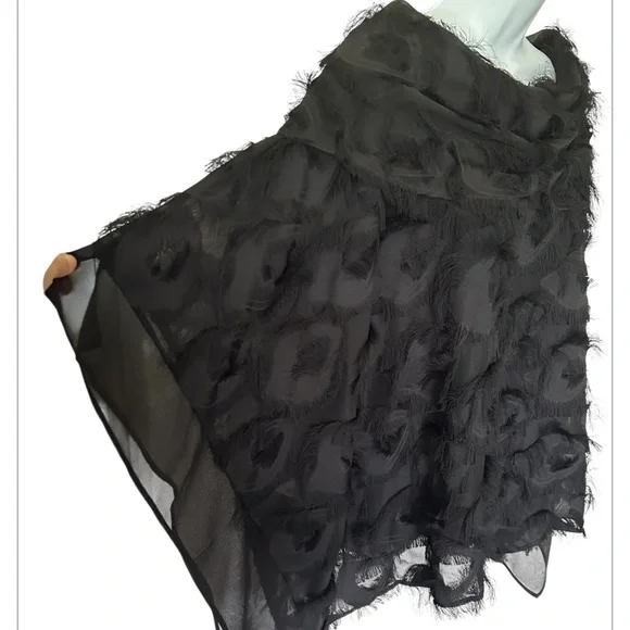 IC Collection Black Eyelash Tunic Caftan Sleeve Excellent Size L - Picture 4 of 9